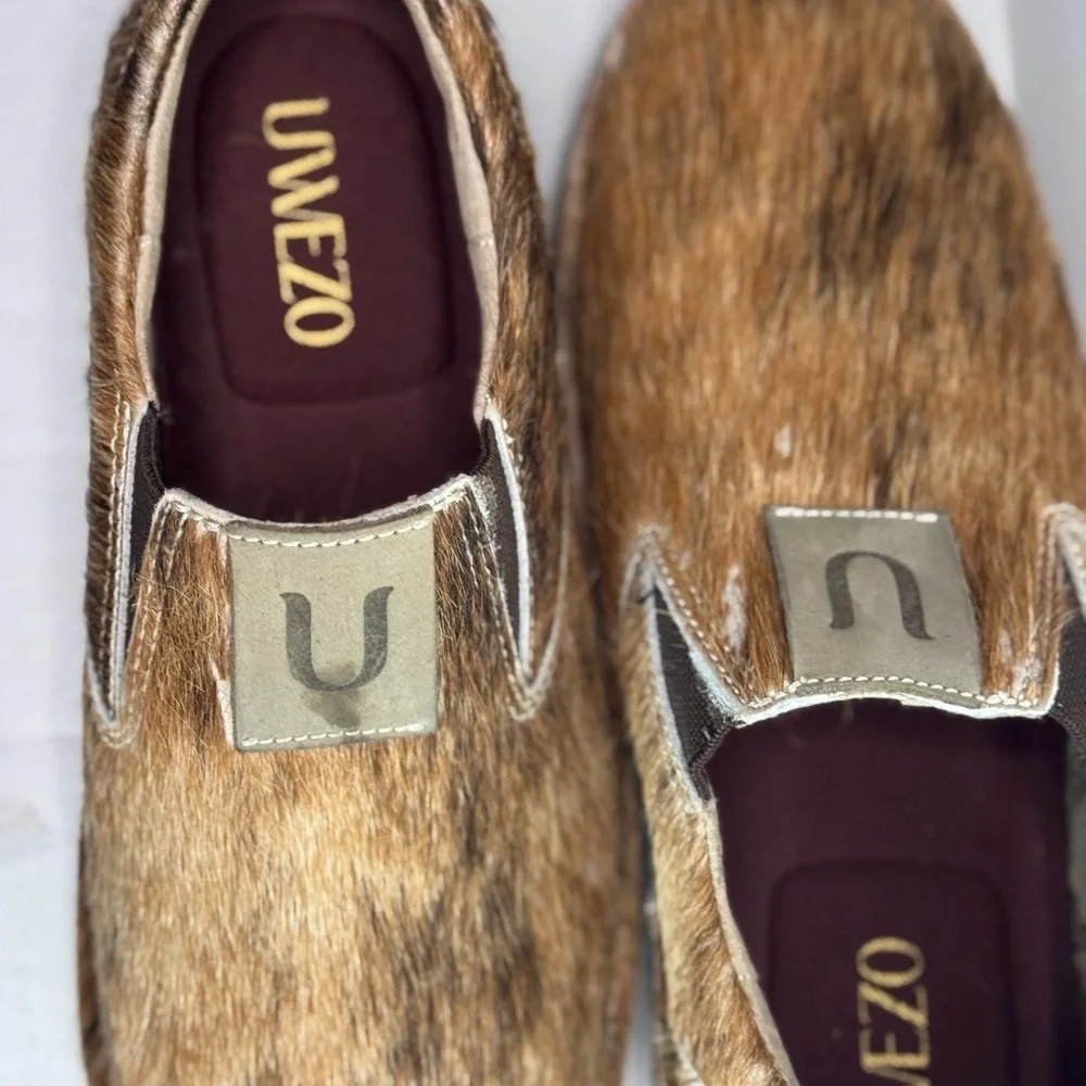 UWEZO Brown Cowhide Slip-On Shoes Size 9.5